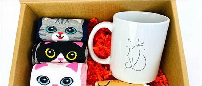 Funny cat themed gifts